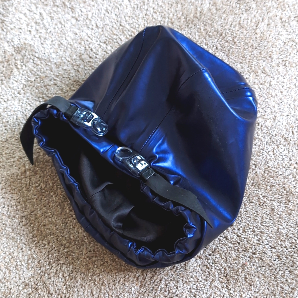 Hairbrella swim cap with satin lining